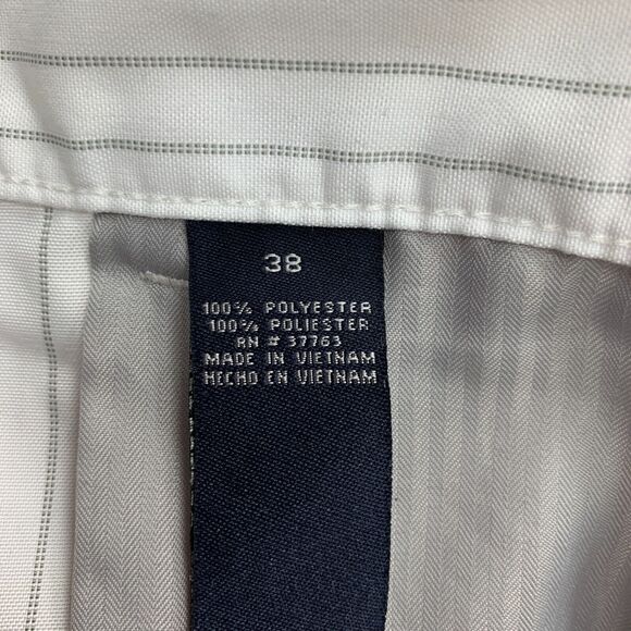 PGA Tour Short Mens 38 White Pinstripe Moisture Wicking Performance Golf Chino - Picture 8 of 11